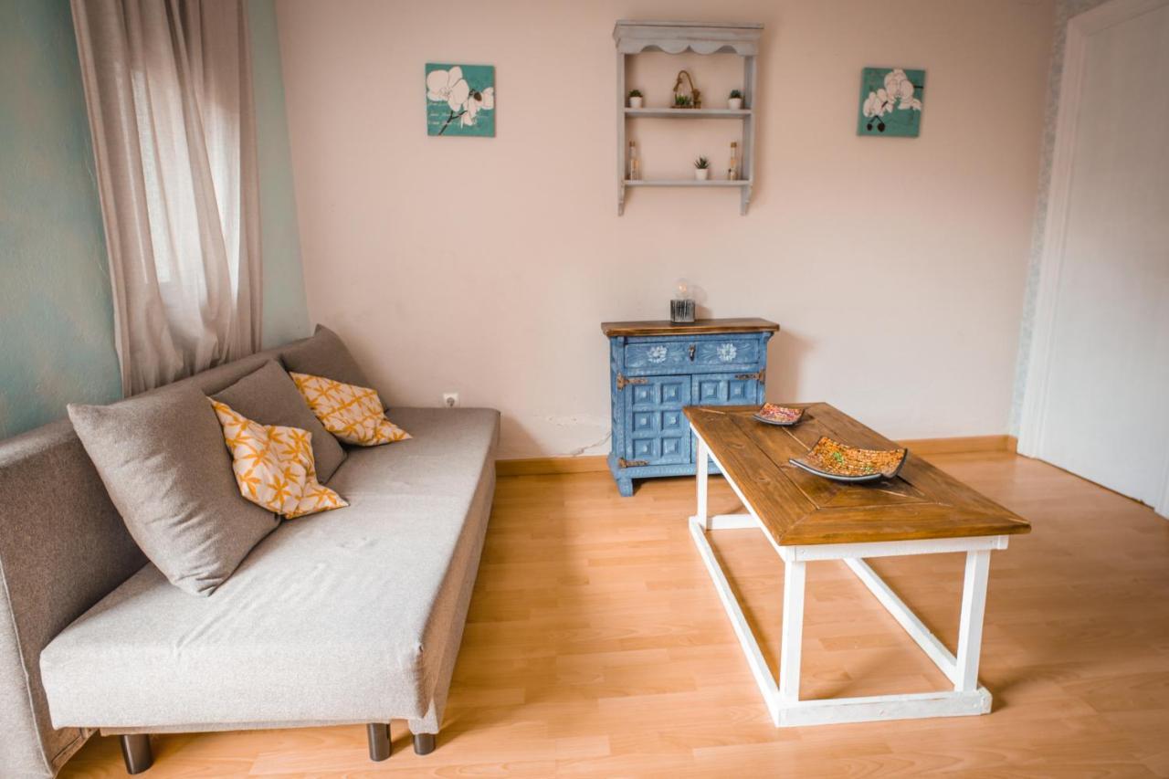 Chic Guesthouse Alhaurín de la Torre Екстериор снимка